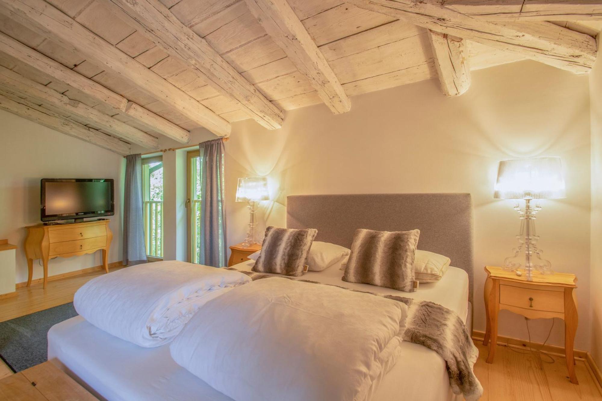 Residence Apolonija Guest House Sezana ภายนอก รูปภาพ